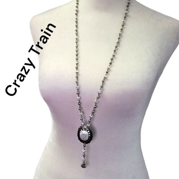 Crazy Train necklace  - Picture 1 of 4